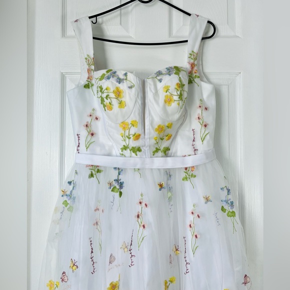 Floral Embroidered Corset A Line Fairy White tulle midi Dresses size XL - Picture 3 of 8